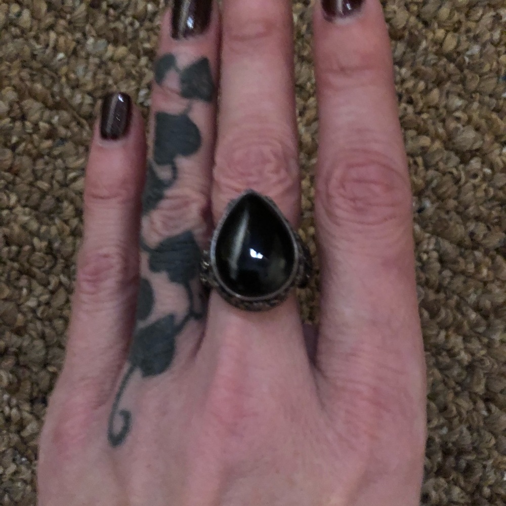 Black onyx ring